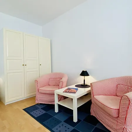 Fortuna Gaestehaus App Hiddensee *